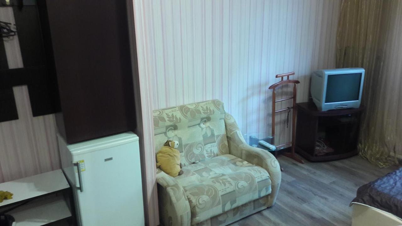 Apartment Derzhavinskaya ハルキウ エクステリア 写真